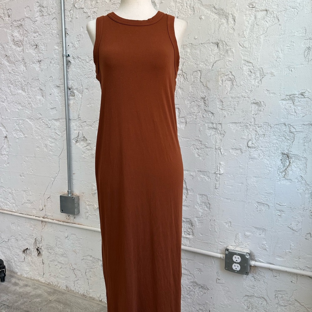 Banana Republic Sleeveless Maxi Dress in Rust Brown size SMALL